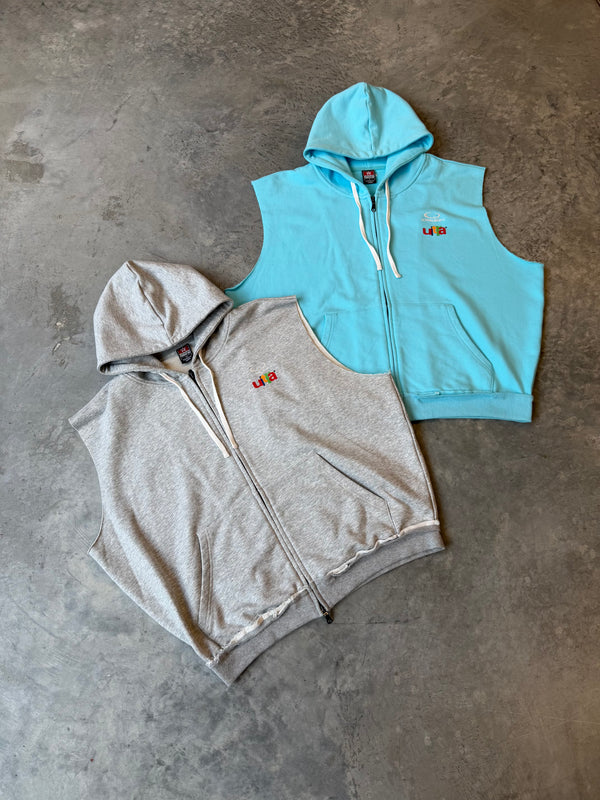 BULLY SLEEVELESS HOODIE IN GREY